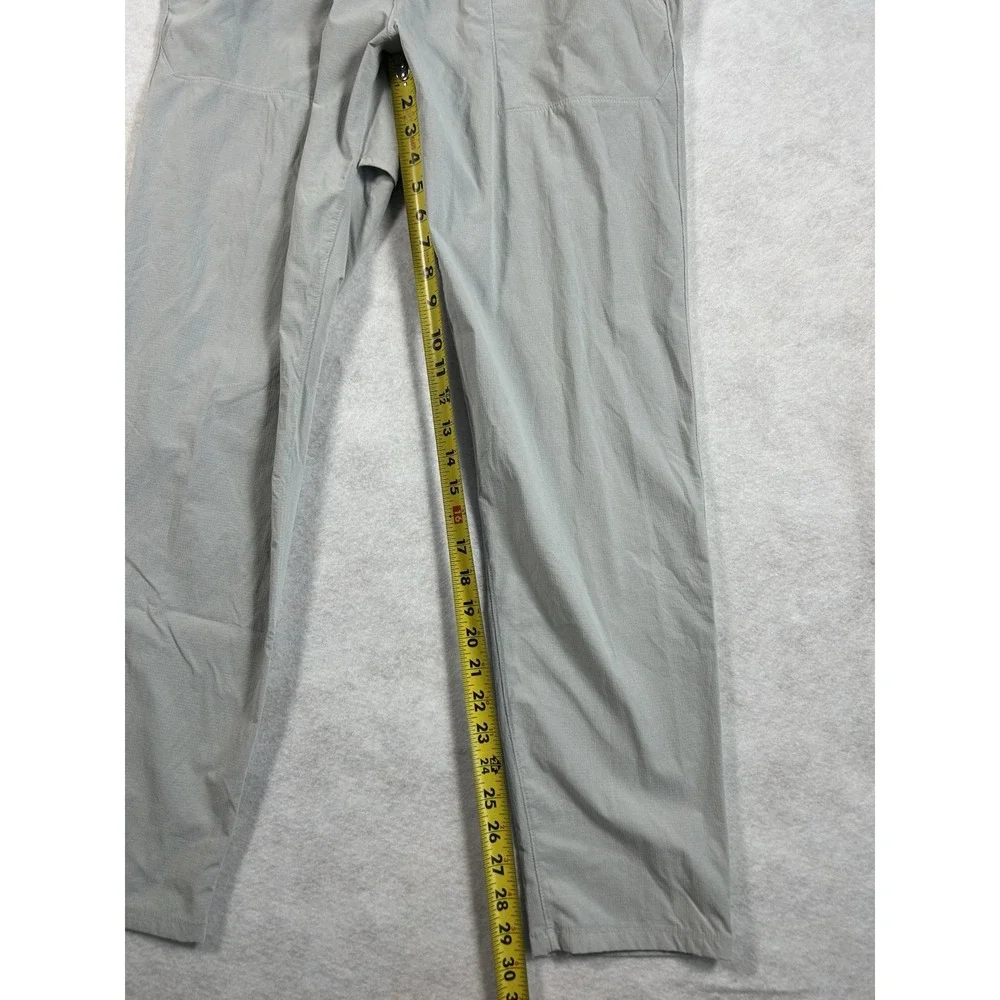 Lululemon Men's Ripstop Pull-On Classic-Fit Pants Medium Grey 30